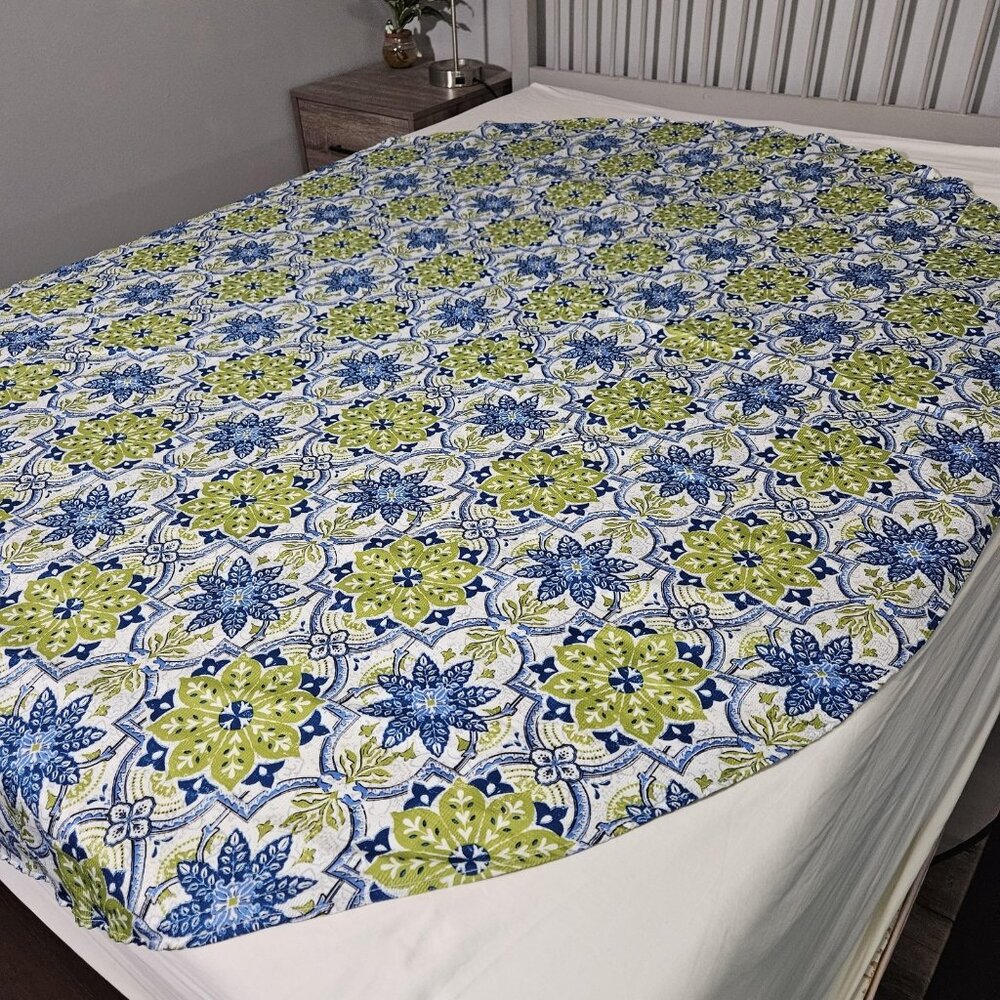 Oval Tablecloth Linen 60x84 Porto Blue Green Floral Mediterranean Dining Kitchen - Picture 2 of 7